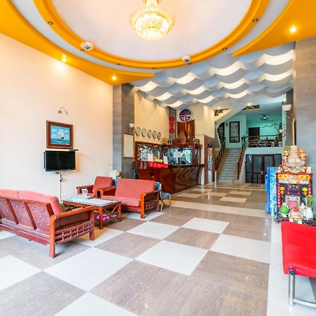 Golden Gate 1 Hotel ダナン市 エクステリア 写真