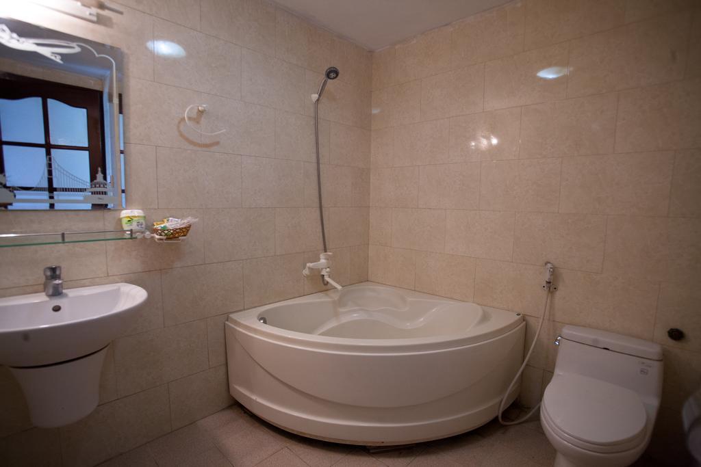 Golden Gate 1 Hotel ダナン市 部屋 写真