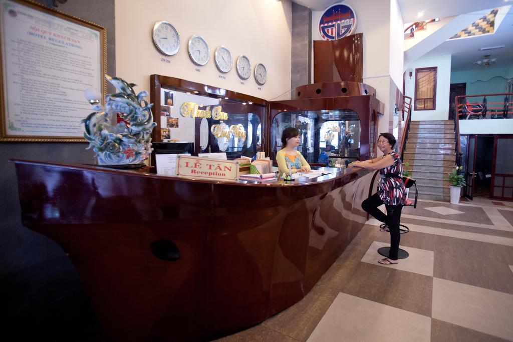 Golden Gate 1 Hotel ダナン市 エクステリア 写真