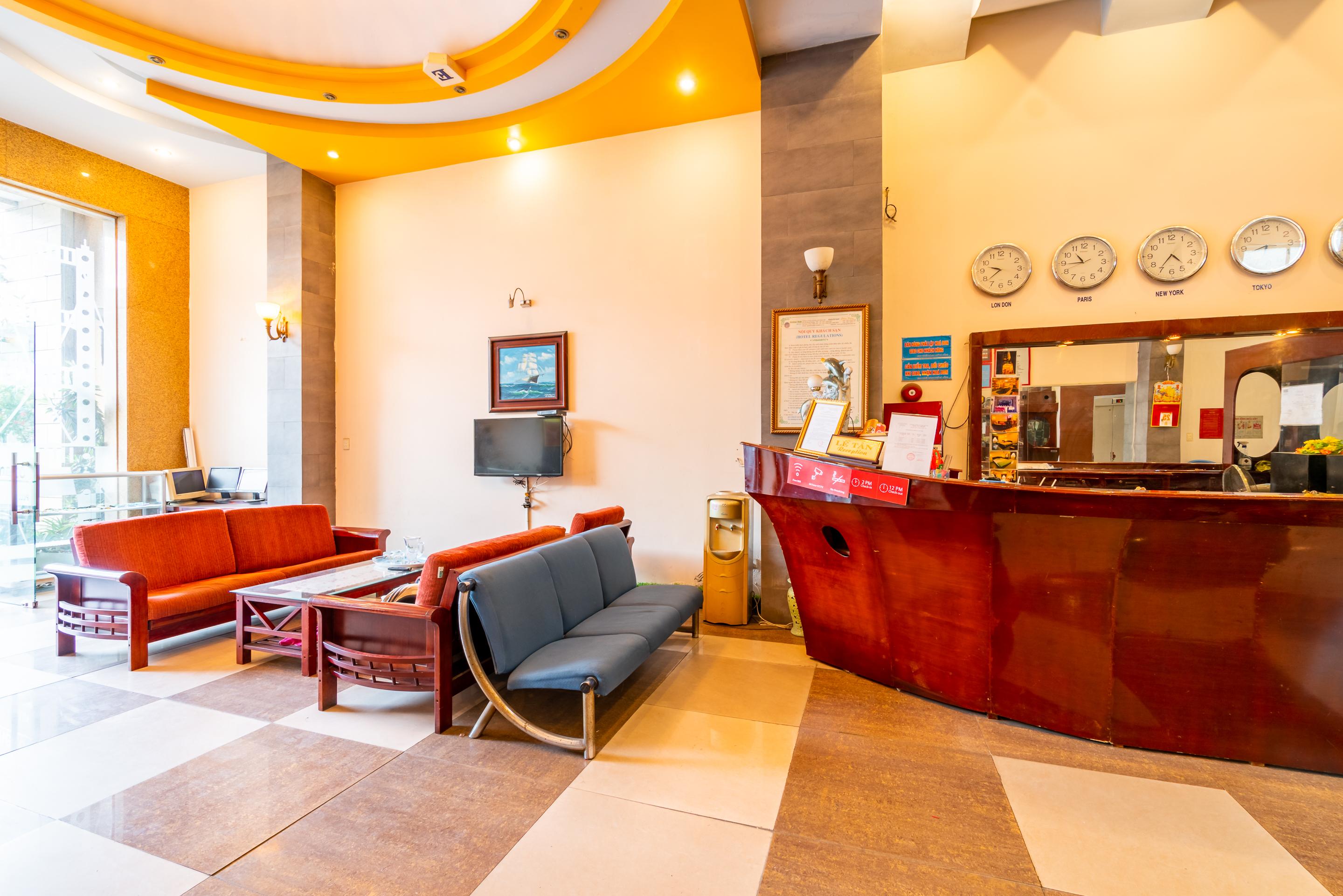 Golden Gate 1 Hotel ダナン市 エクステリア 写真